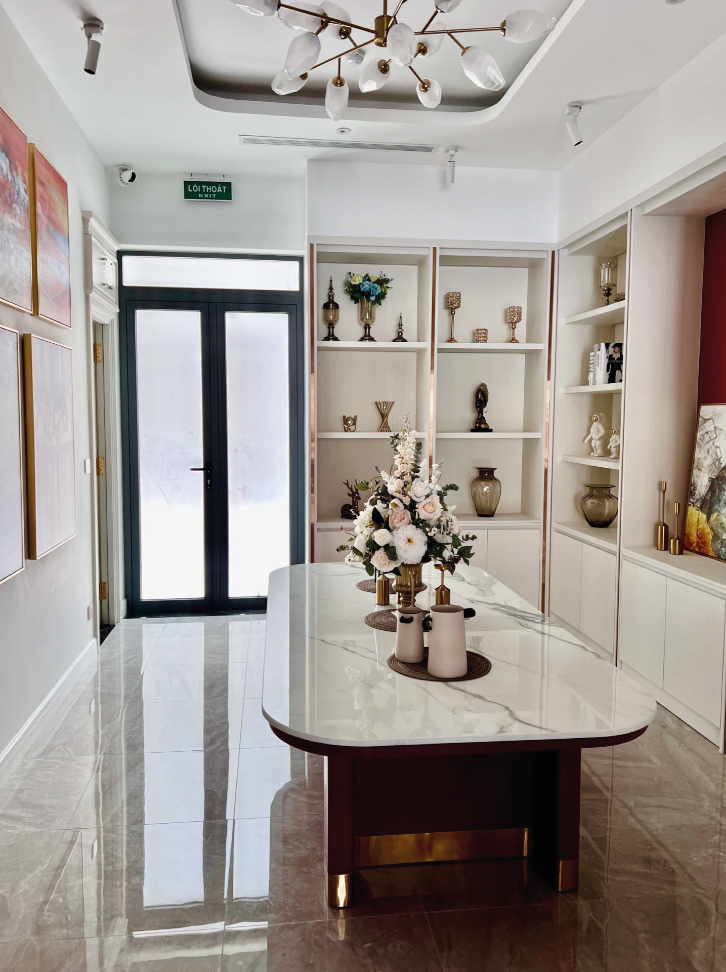 Nhà Mẫu Biệt thự hollywood hills merry land hưng thịnh